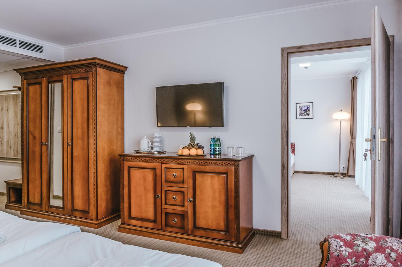 Paryski Art & Business - Basen Jacuzzi Sauna Malpi Gaj Hotel